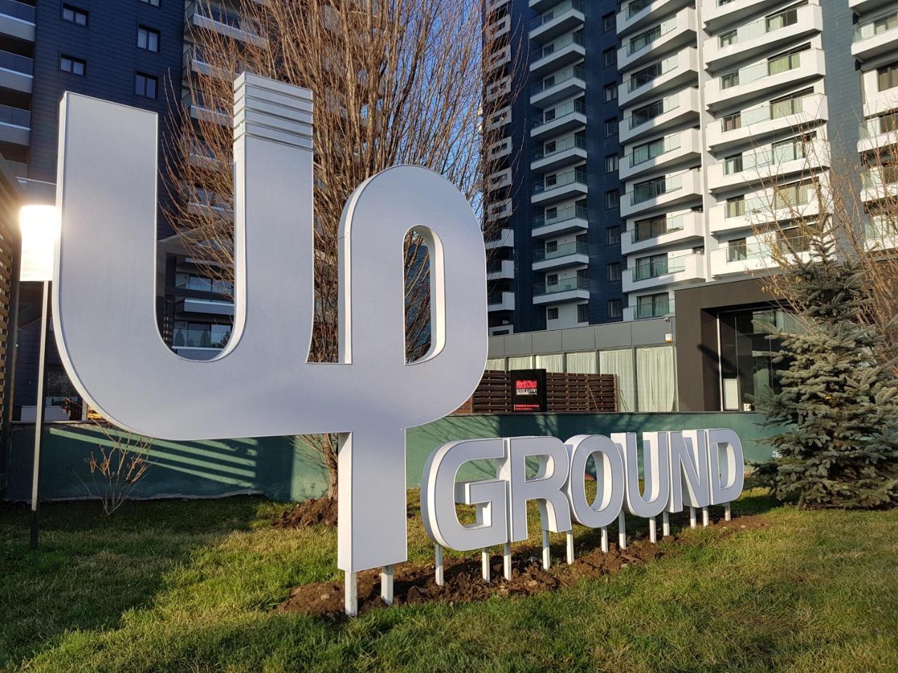Upground Residence Apartments Bukarest Exteriör bild